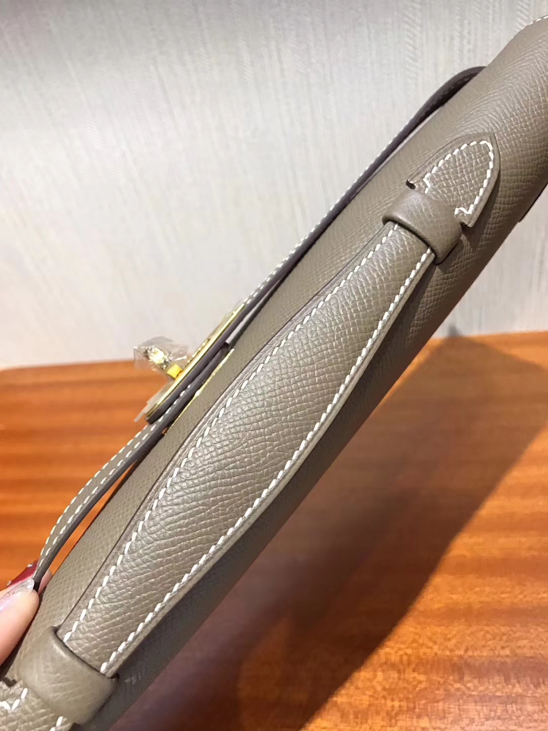 Noble Hermes C18 Etoupe Grey Epsom Calfskin Kelly Cut31CM Clutch Bag
