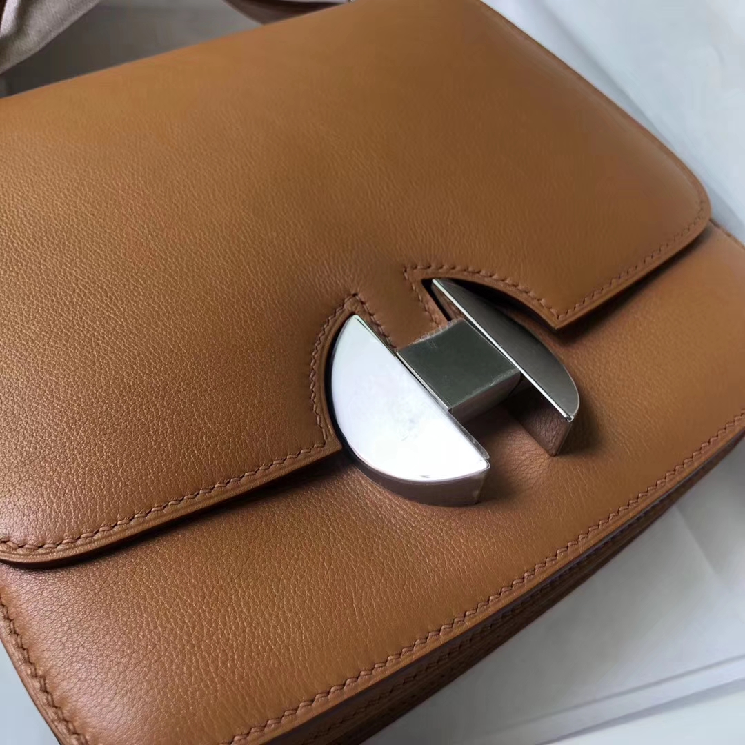 New Arrival Hermes CK37 Gold Evecolor Calf  New 2002 New Constance Bag Silver Hardware