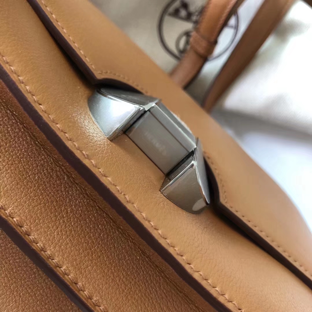 New Arrival Hermes CK37 Gold Evecolor Calf  New 2002 New Constance Bag Silver Hardware