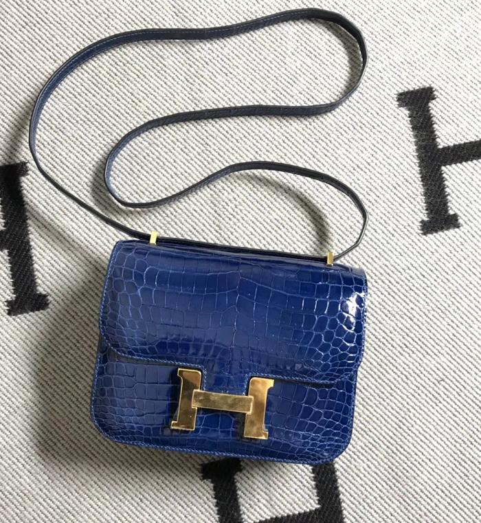 Stock Wholesale Hermes Royal Blue Shiny Crocodile Constance19CM Bag Gold Hardware
