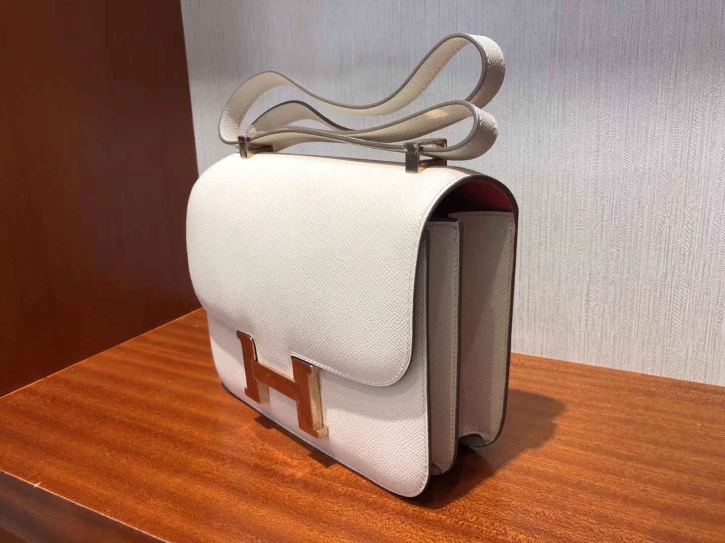 Hermes CK10 Craie/S5 Rose Tomato inner Epsom Calf Constance Bag24CM Rose Gold Hardware
