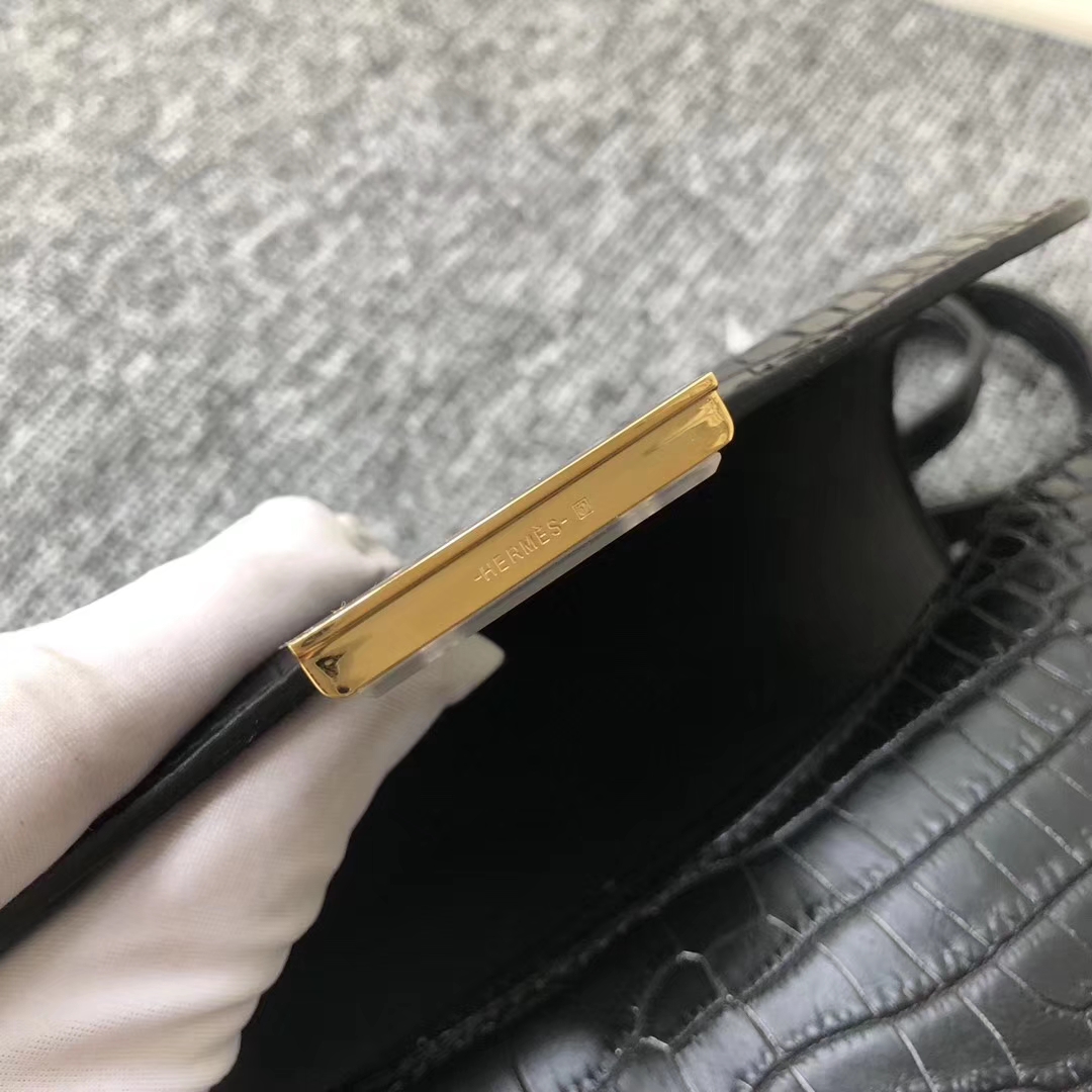 Sale Hermes CK89 Noir Alligator Matt Crocodile Constance Bag18CM Gold Hardware