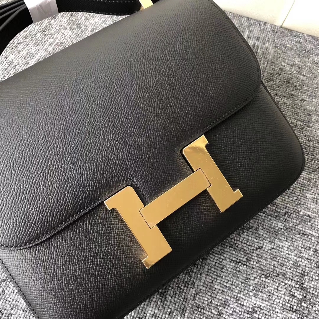 Stock Hermes CK89 Noir Epsom Calf Constance Bag23CM Gold Hardware