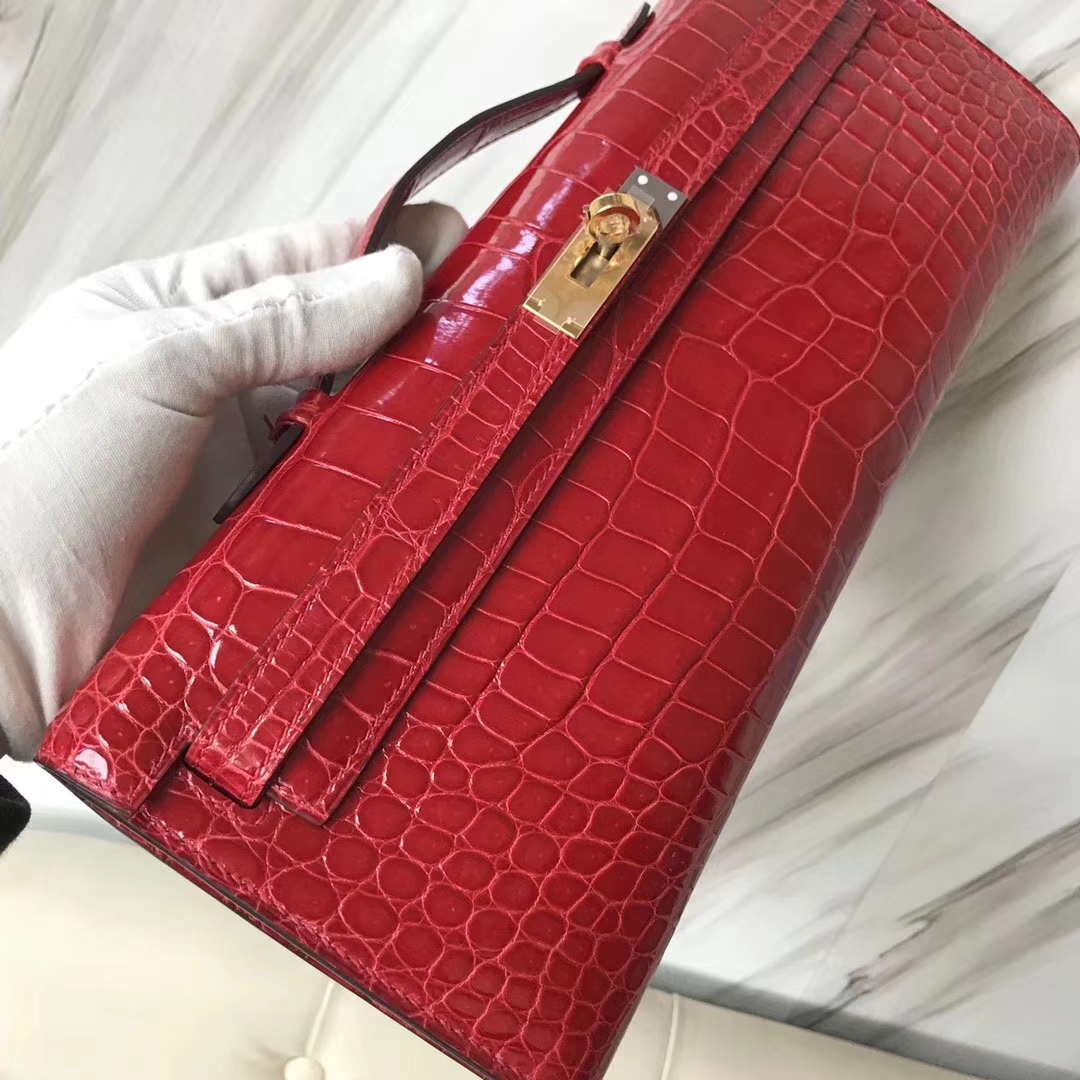 Sale Hermes CK95 Braise Porosus Shiny Crocodile Kelly Cut Clutch Bag Gold Hardware