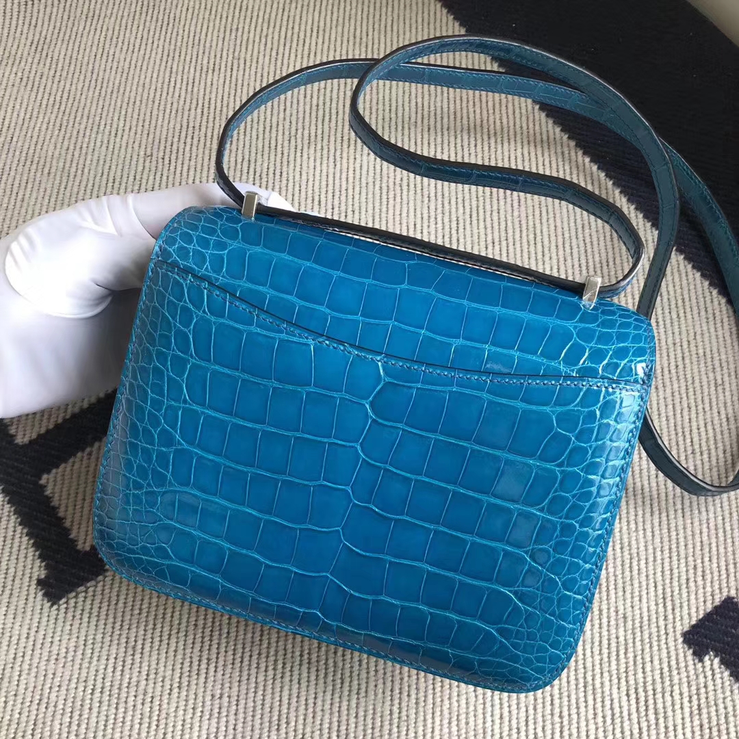 Luxury Hermes 7W Blue Izmir Shiny Crocodile Constance Bag19CM Silver Hardware