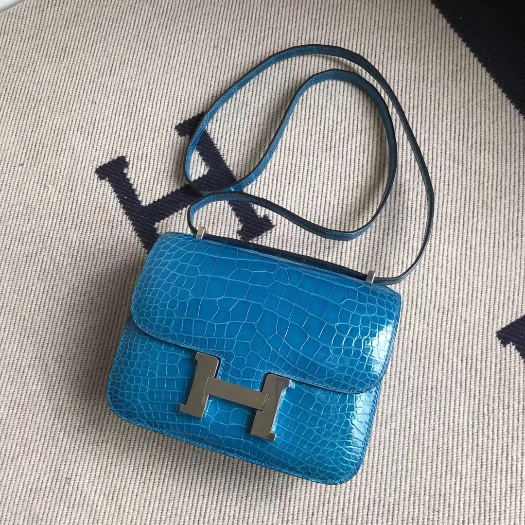 Luxury Hermes 7W Blue Izmir Shiny Crocodile Constance Bag19CM Silver Hardware