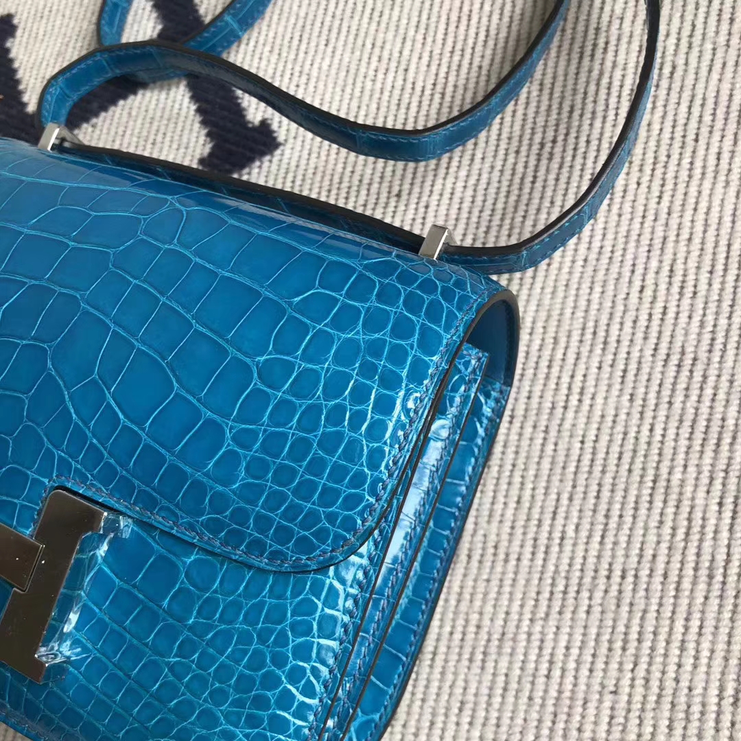 Luxury Hermes 7W Blue Izmir Shiny Crocodile Constance Bag19CM Silver Hardware