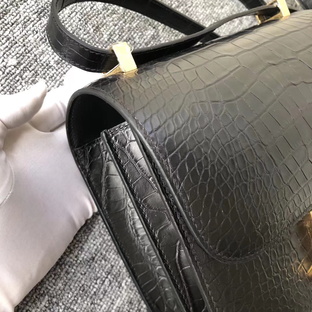 Customize Hermes Matt Alligator Crocodile Constance23CM Bag in CK89 Black Gold Hardware