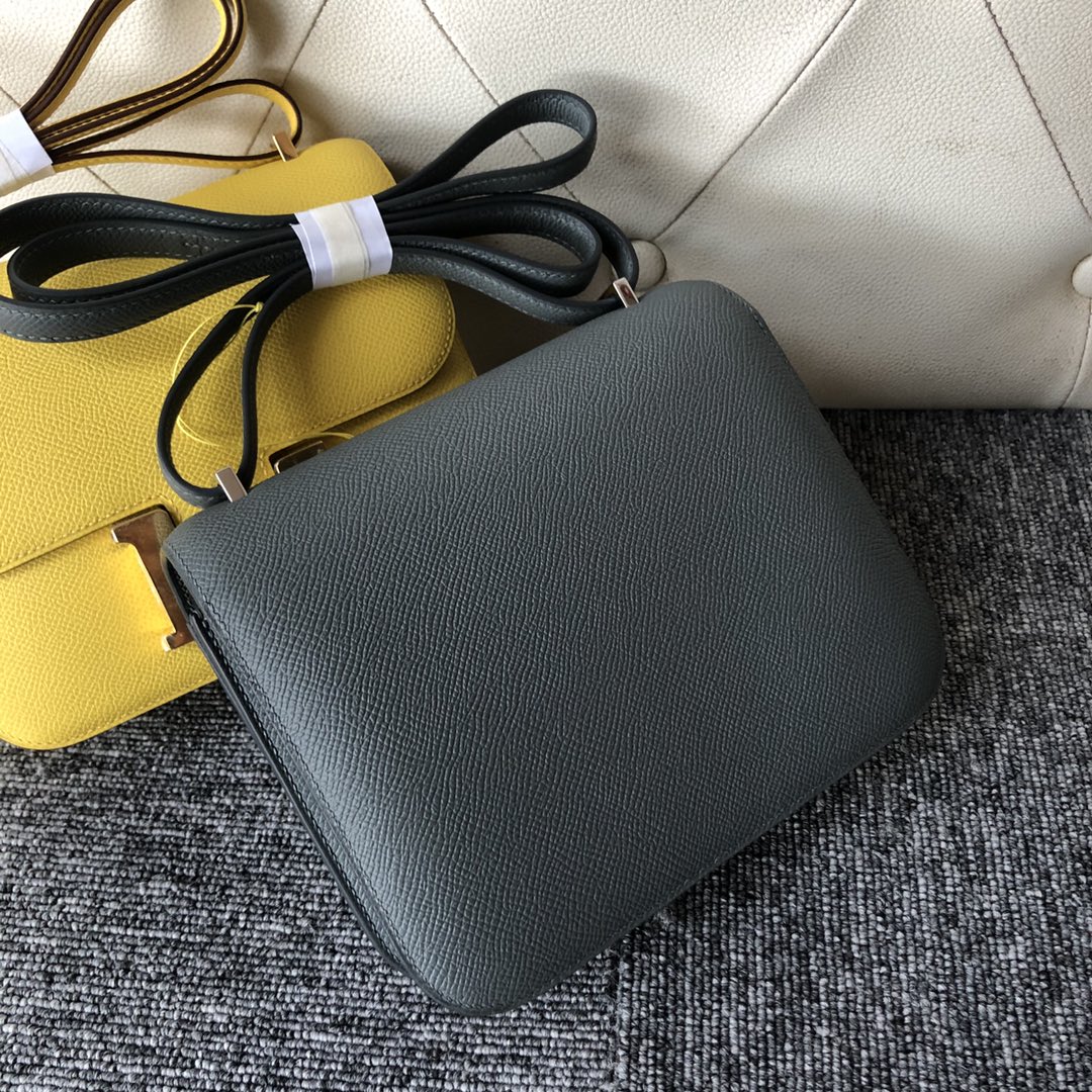 New Arrival Hermes CC63 Vert Amande Epsom Calf Constance Bag18CM Silver Hardware