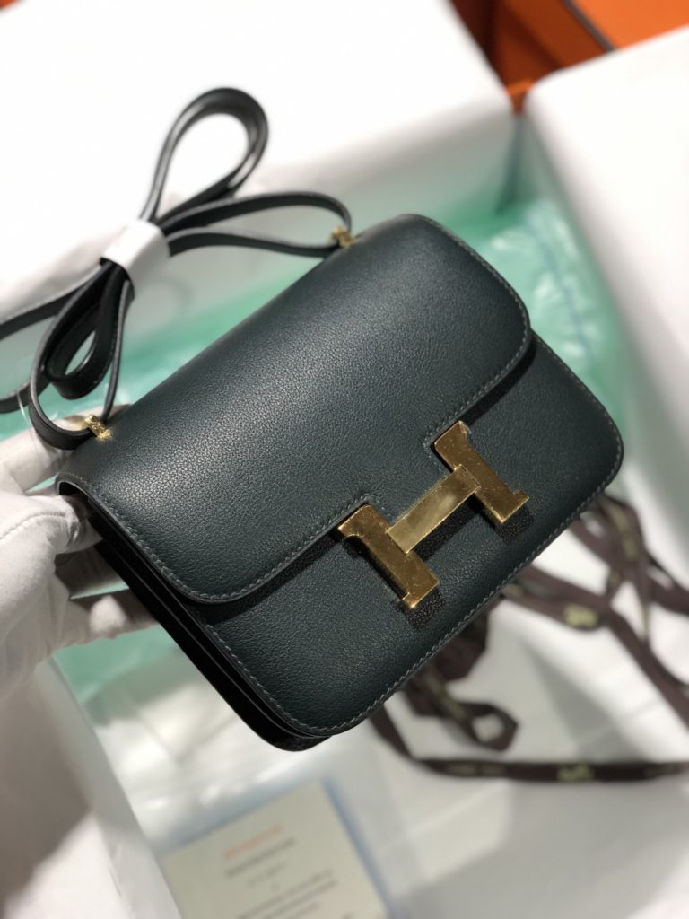 Hermes 2Q Vert Tipien Evercolor Constance Bag 18cm Gold Hardware