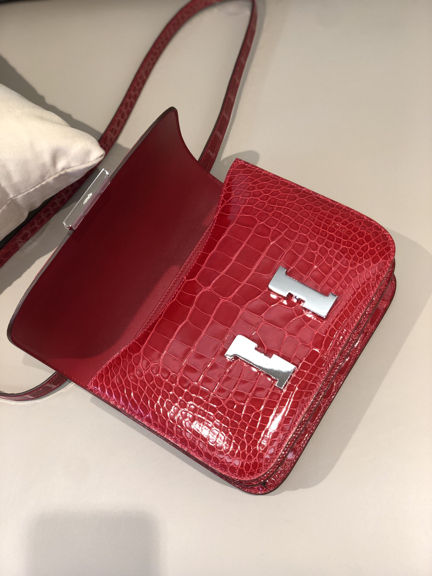 Stock Hermes CK95 Braise Shiny Crocodile Constance Bag24cm Silver Hardware