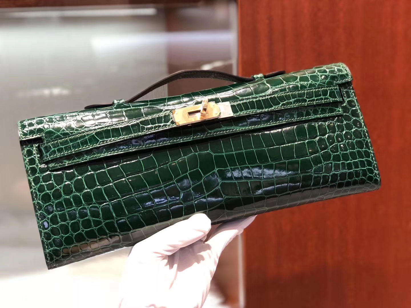 Discount Hermes Porosus Crocodile Kelly Cut Clutch Bag CK67 Vert Fonce Gold Hardware