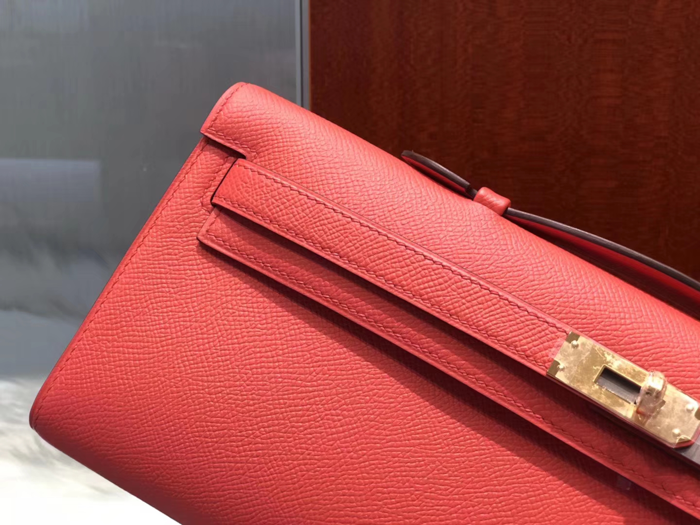 Pretty Hermes T5 Rose Peach Epsom Calf Kelly Cut Women&#8217;s Clutch Bag Gold Hardware