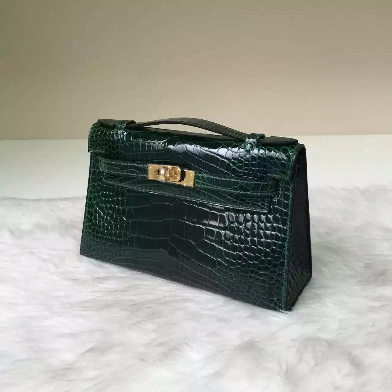 Hermes MiniKelly Pochette 22cm in CK67 Vert fonce Crocodile Leather