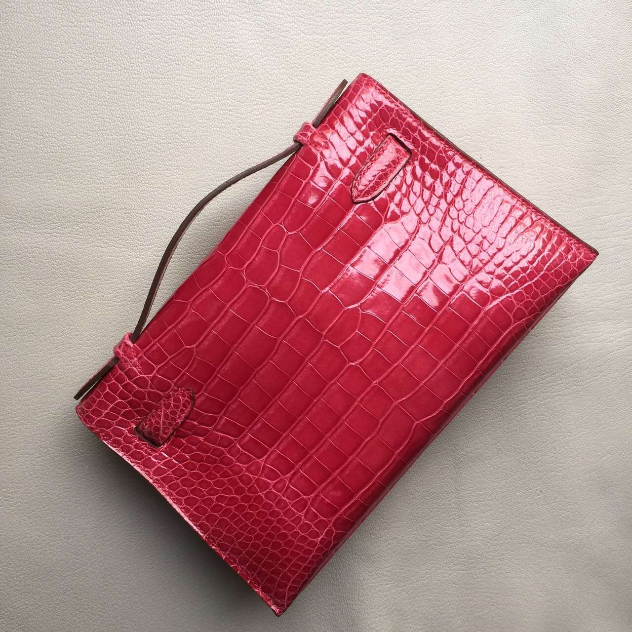 Hermes 5J Rose Scheherazade Crocodile Shiny Leather Mini Kelly Bag 22CM