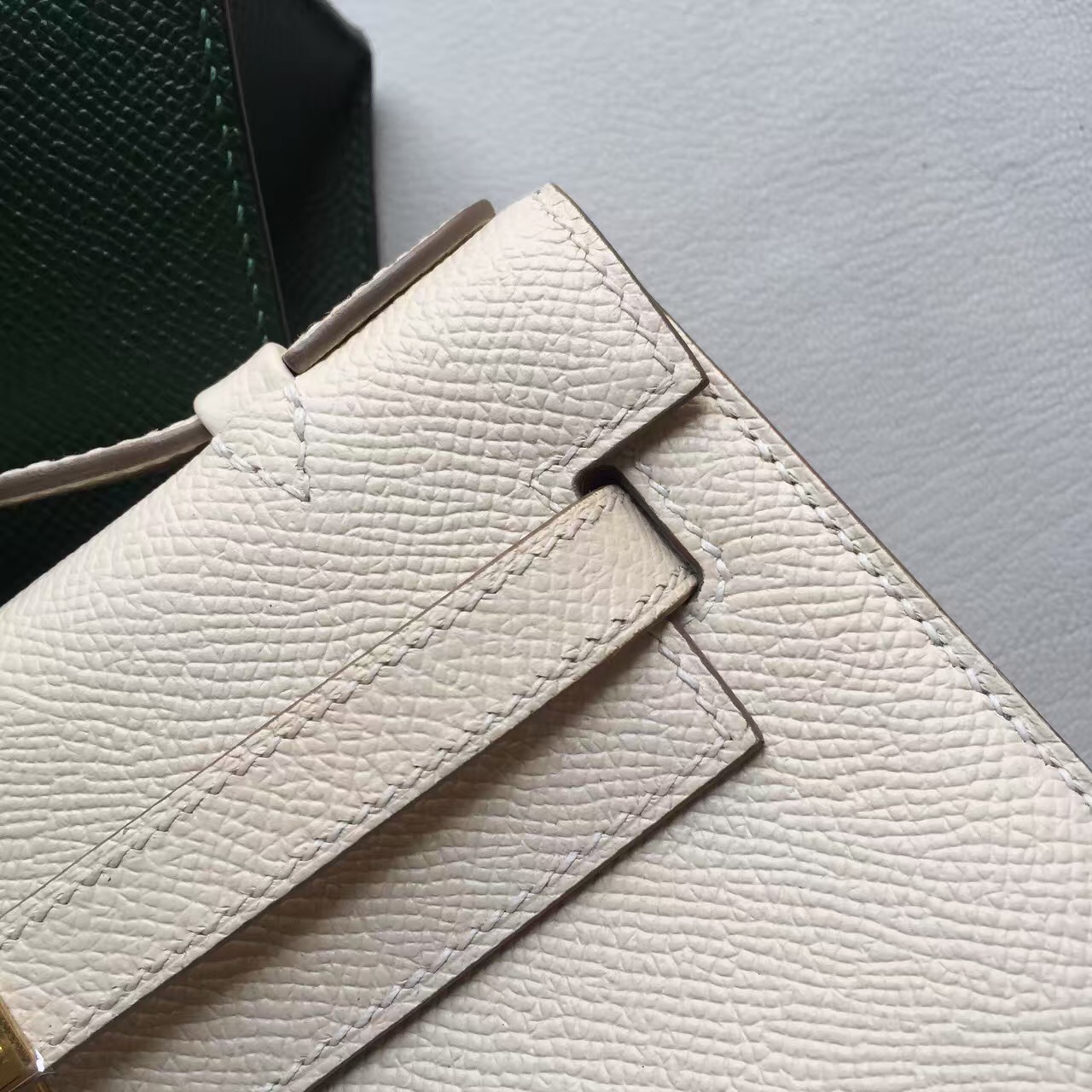 Hand Stitching Hermes CK10 Carie White Epsom Leather Minikelly Pochette 22CM