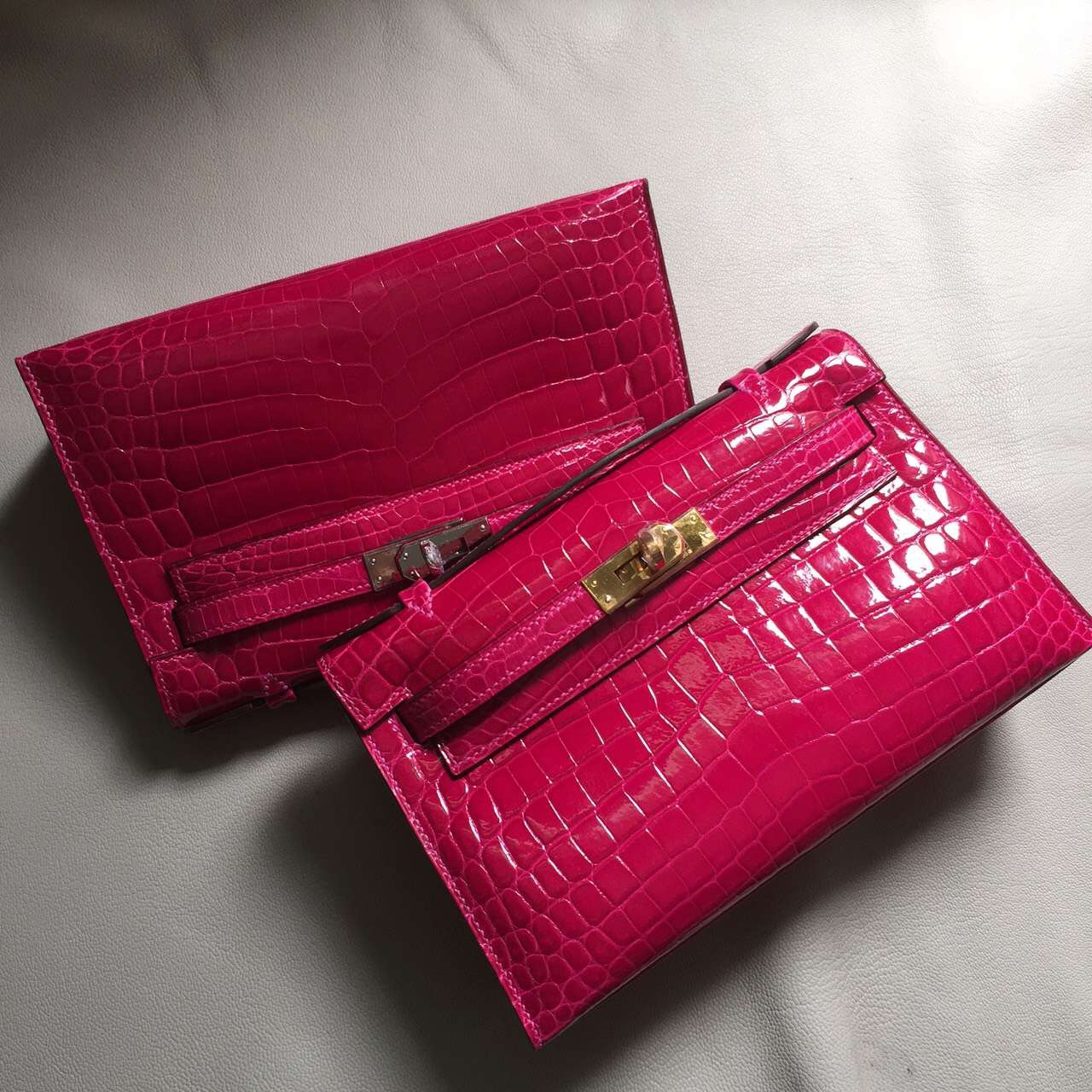 Hermes J5 Rose Scheherazade Crocodile Shiny Leather Minikelly Clutch Bag 22CM