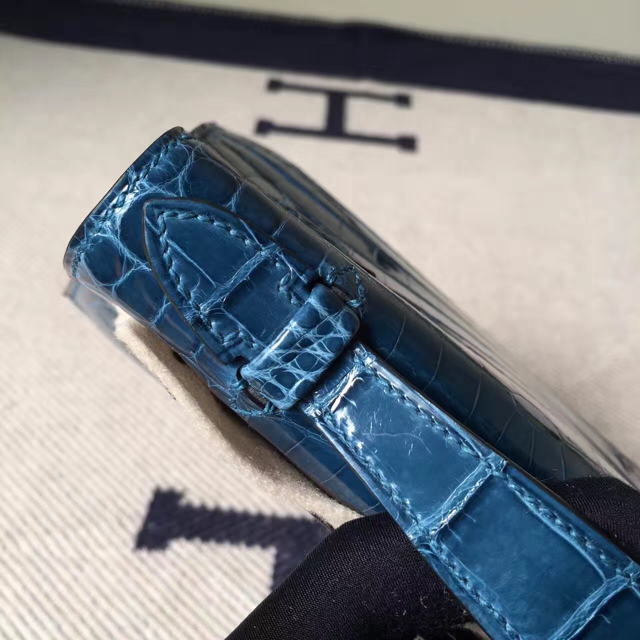 Wholesale Hermes Crocodile Shiny Leather Minikelly Pochette 22CM in 1P Duck Blue