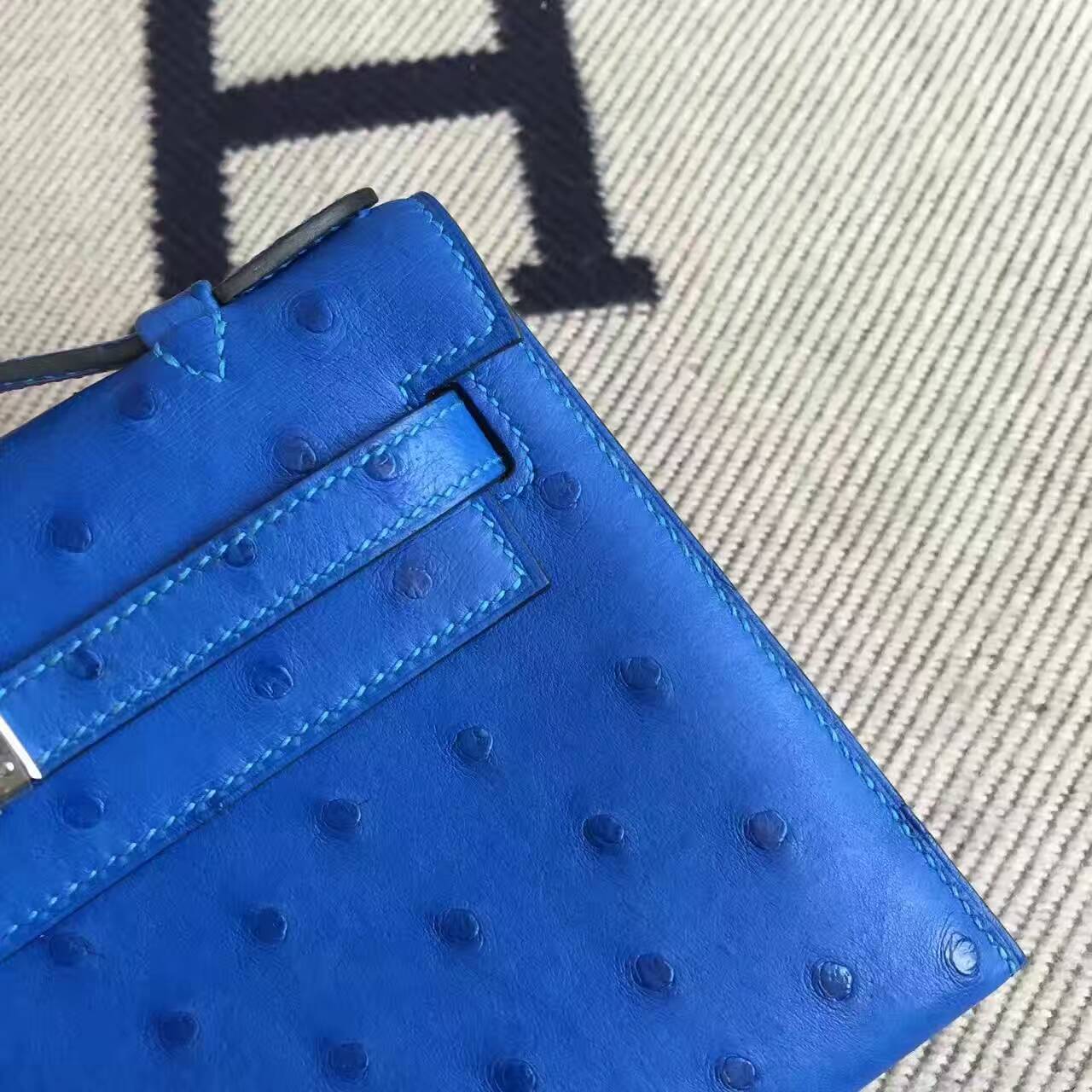 Wholesale Hermes 7T Blue Electric Ostrich Leather Minikelly Clutch Bag 22CM