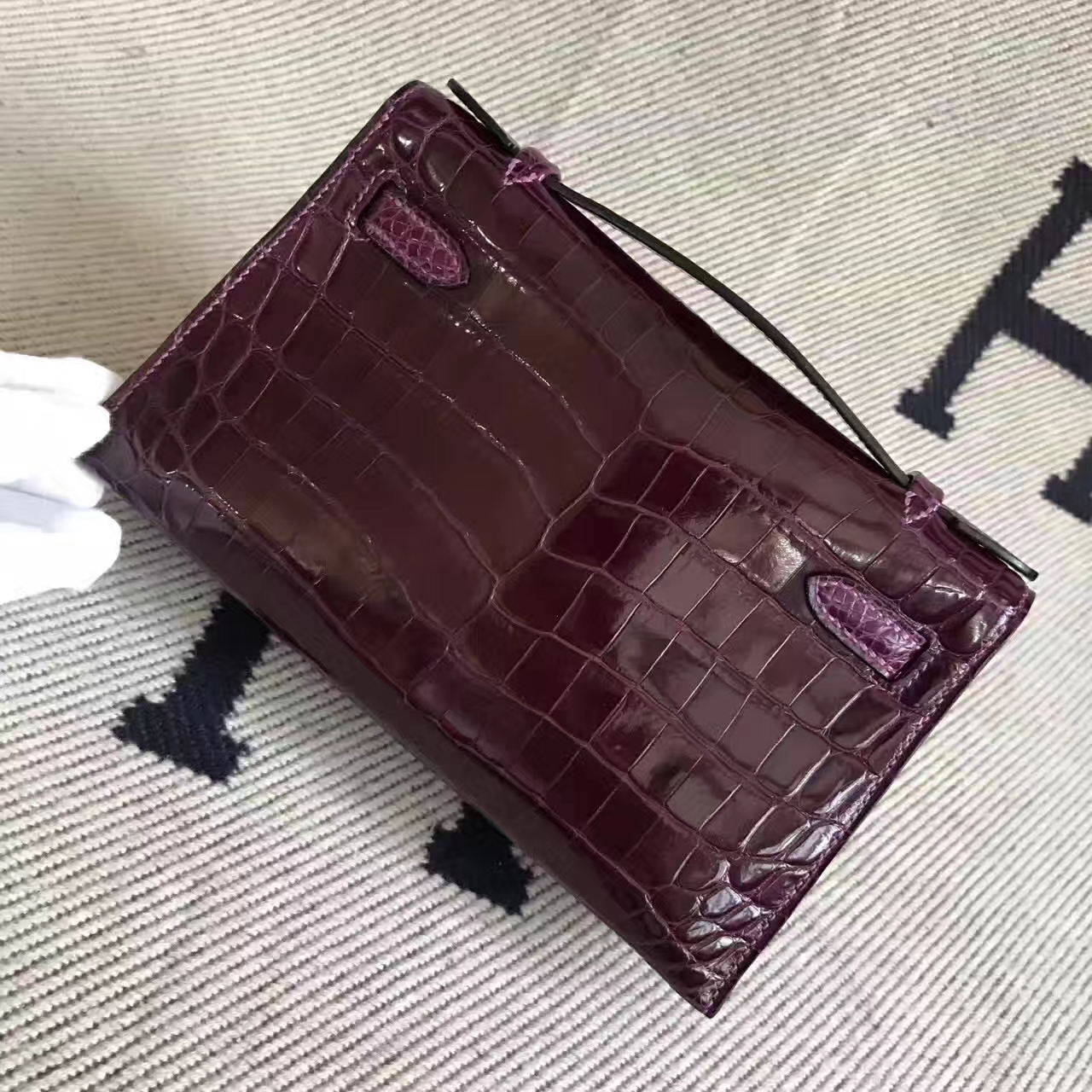 Discount Hermes Minikelly Clutch Bag in Fuchsia Crocodile Shiny Leathe