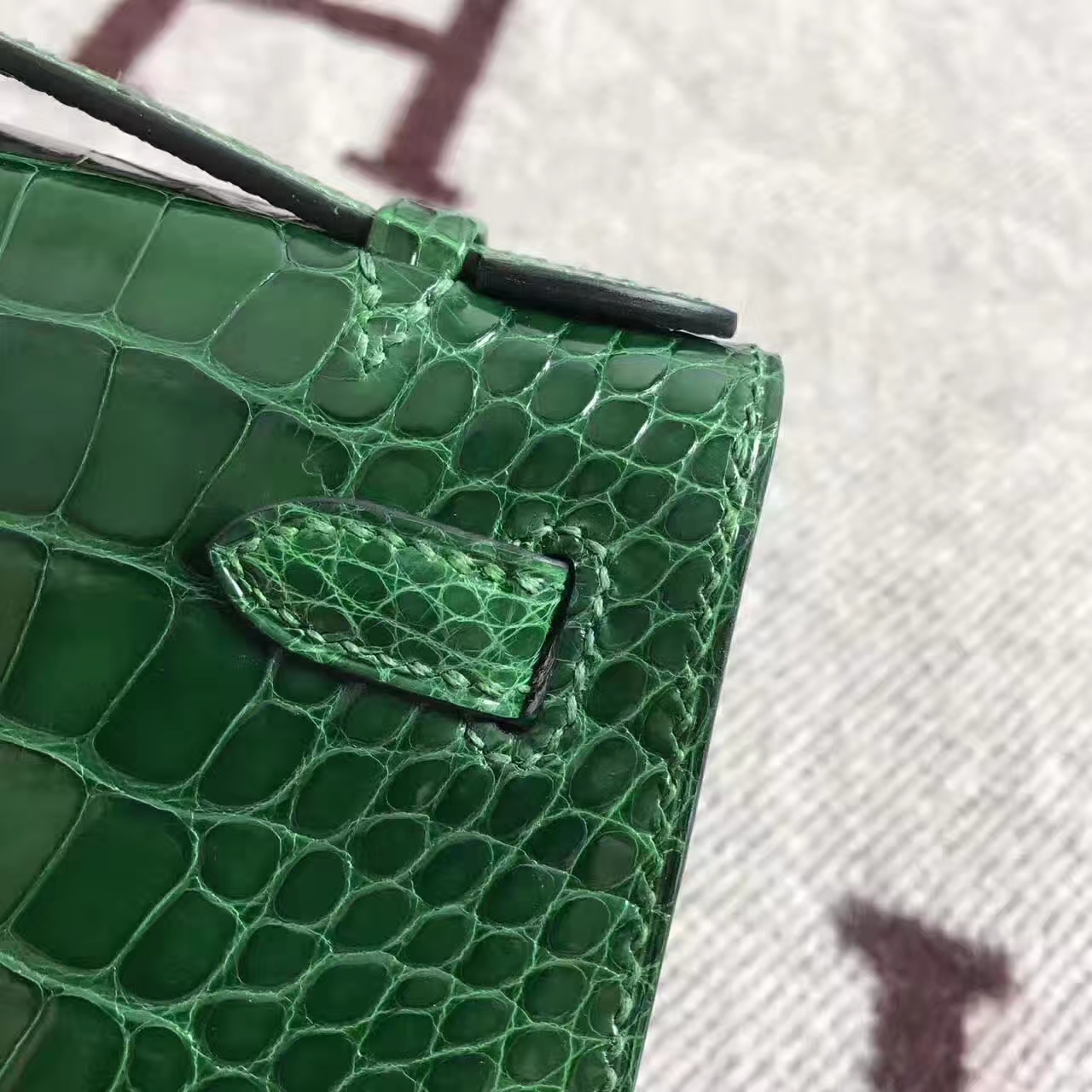 New Arrival Hermes 1L Cacti Green Crocodile Shiny Leather Minikelly Bag 22cm