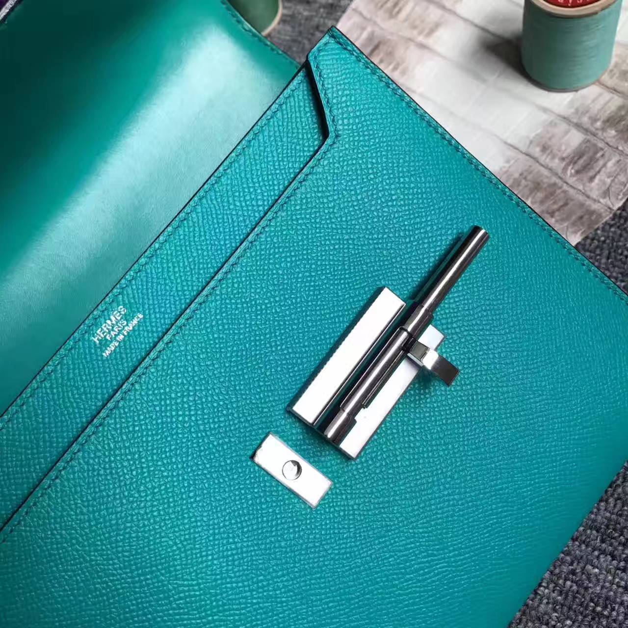 High Quality Hermes 7F Blue Paon Epsom Leather Verrou Bag 24cm