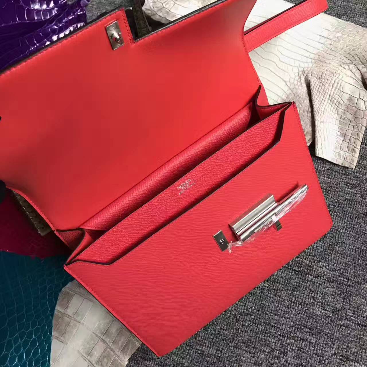 New Fashion Hermes Q5 Rouge Casaque Epsom Leather Verrou Bag 24cm