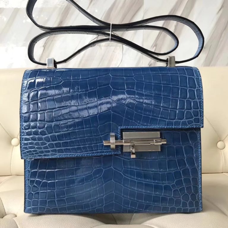 Hermes 7Q Mykonos Blue Crocodile Shiny Leather Verrou Shoulder Bag 21CM