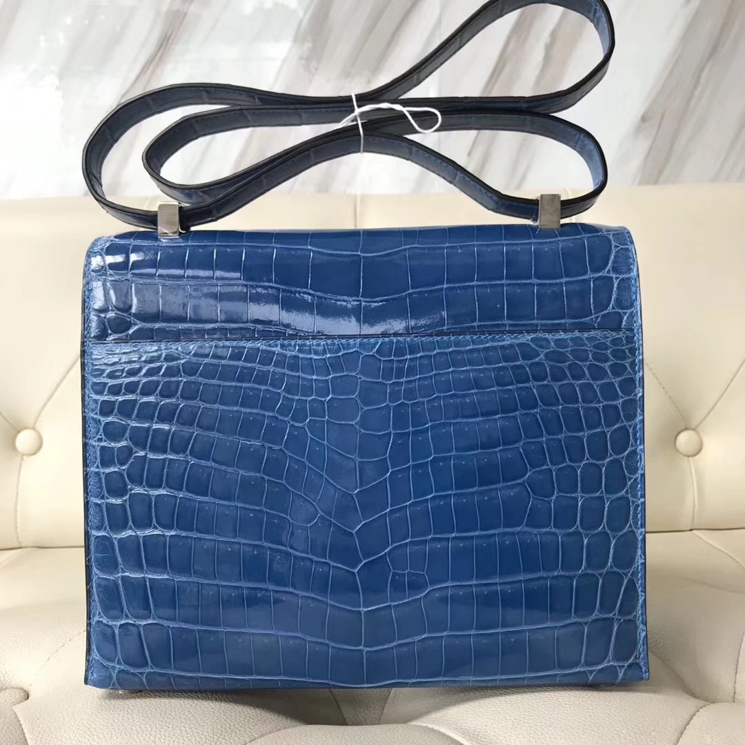 Wholesale Hermes 7Q Mykonos Blue Crocodile Shiny Leather Verrou Shoulder Bag21CM