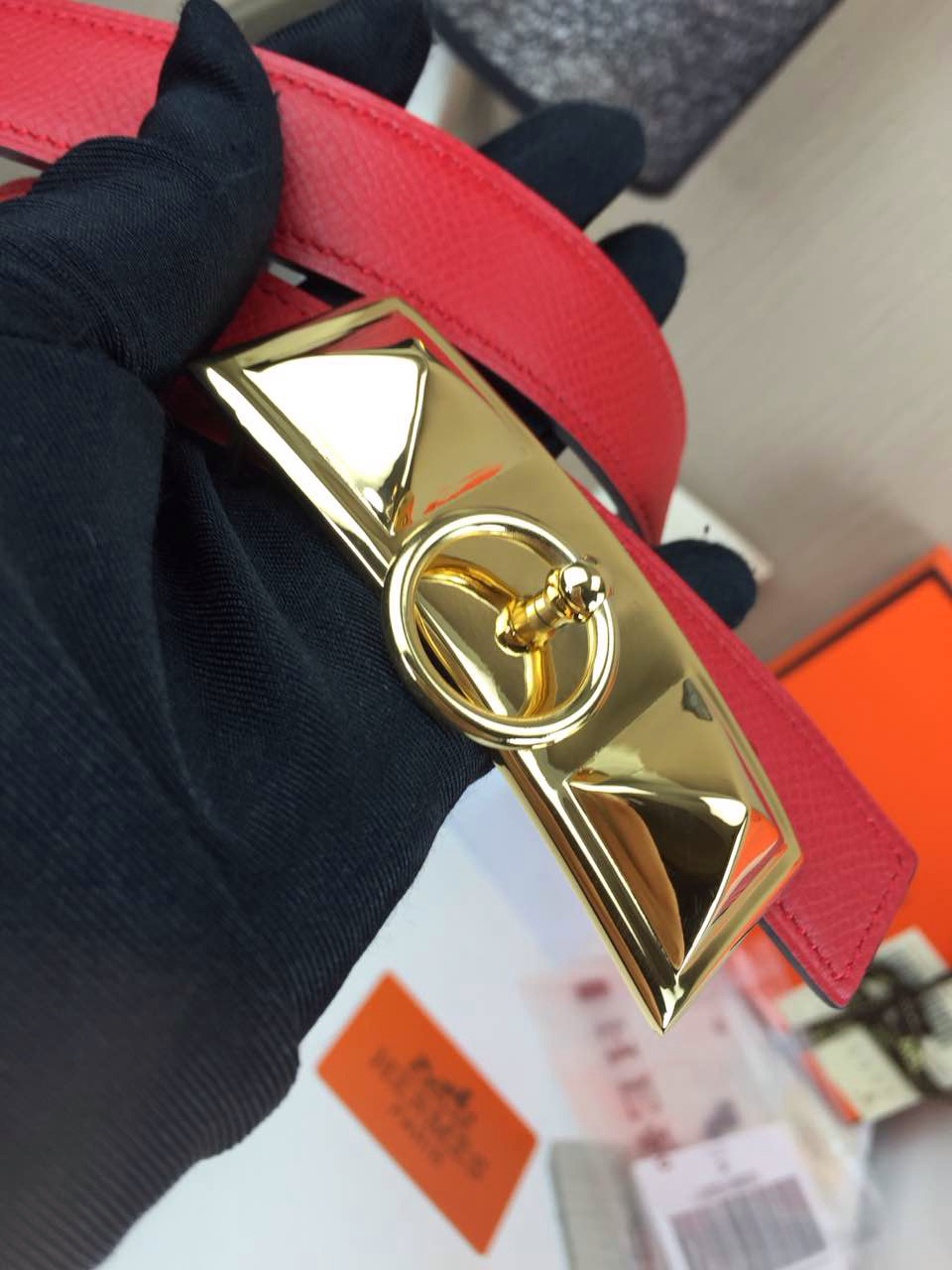 Hermes Women’s Trunk buckle Palm prints with red and Plain with grey 2.5CM