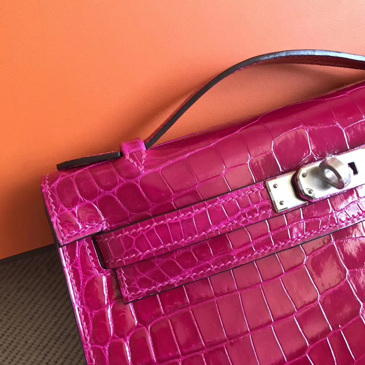 New Pretty Hermes Hot Pink Shiny Crocodile Leather Minikelly Bag22cm