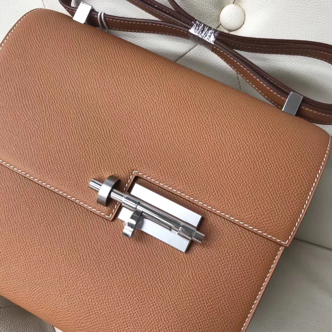 Discount Hermes Epsom Calf Verrou Bag23CM in CK31 Gold Silver Hardware