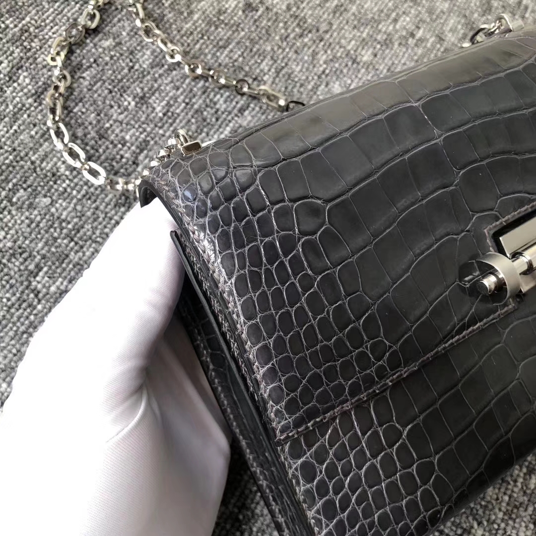 Fashion Hermes Shiny Crocodile Verrou Shoulder Bag in CK88 Gris Graphite Silver Hardware