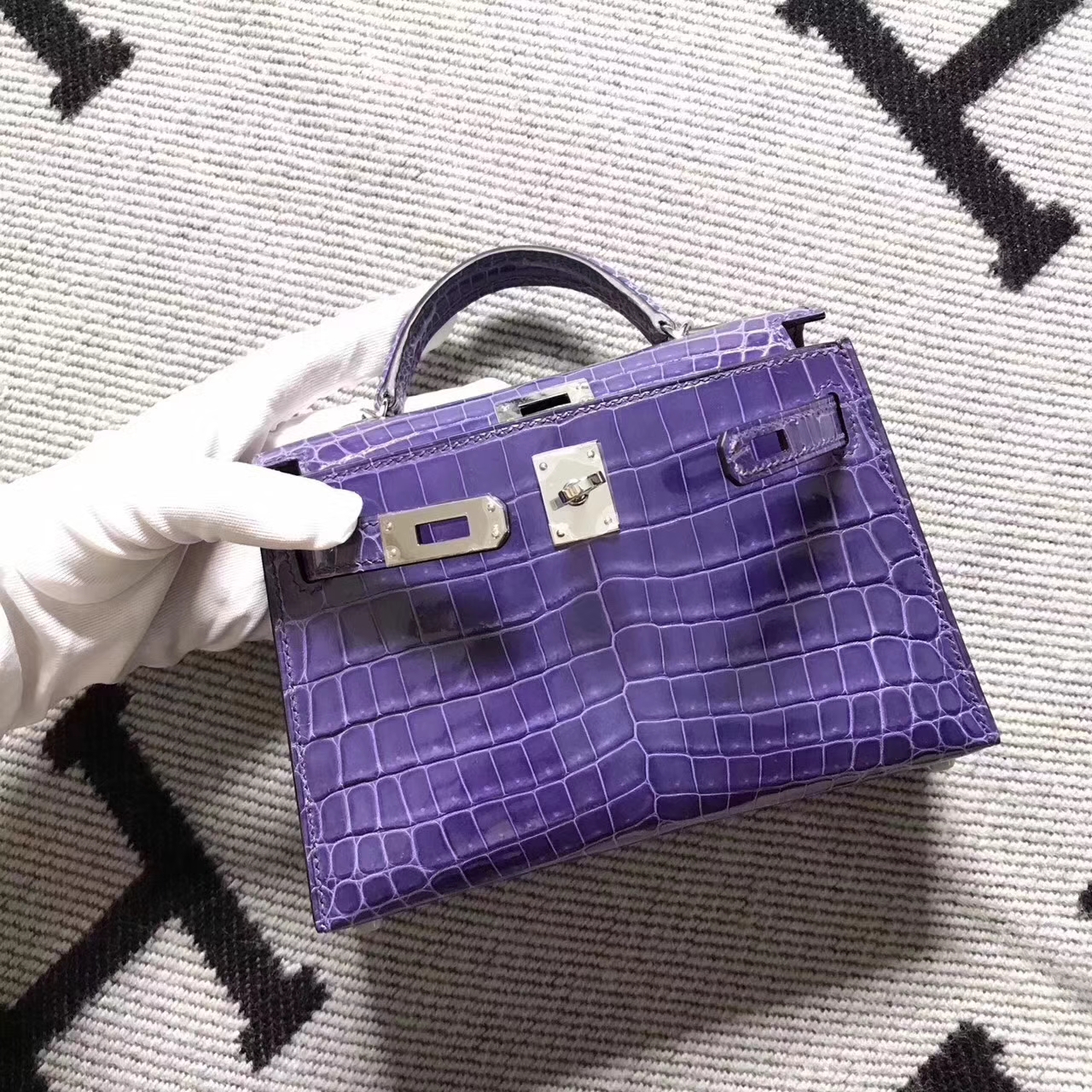 New Pretty Hermes Lavender Purple Crocodile Shiny Leather Minikelly-2 Clutch Bag