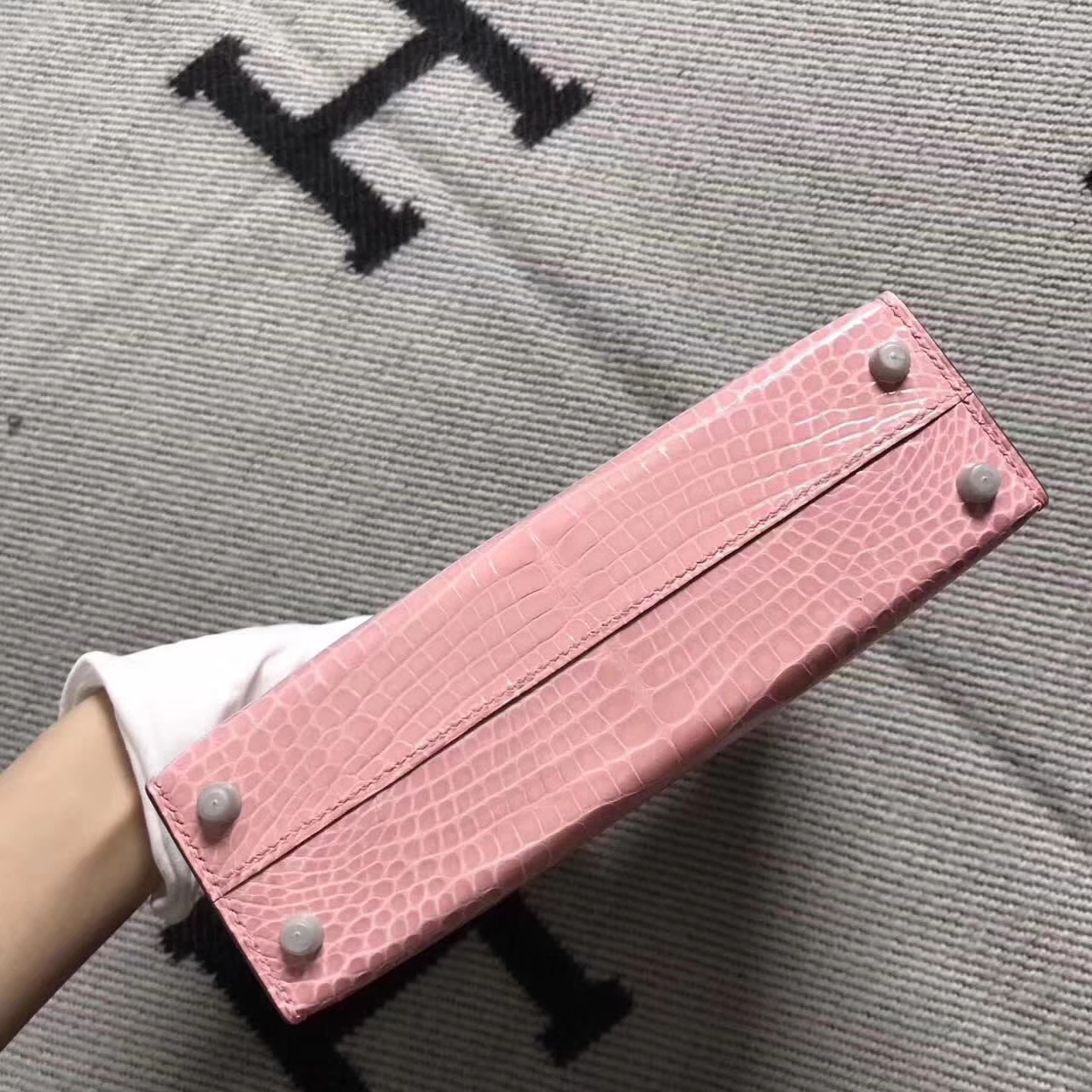 Beautiful Hermes Clutch Bag Pink Crocodile Shiny Leather Minikelly-2 Handbag
