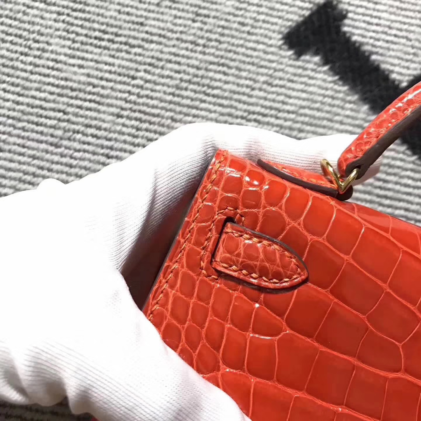 Wholesale Hermes Minikelly-2 Orange Crocodile Shiny Leather Clutch Handbag