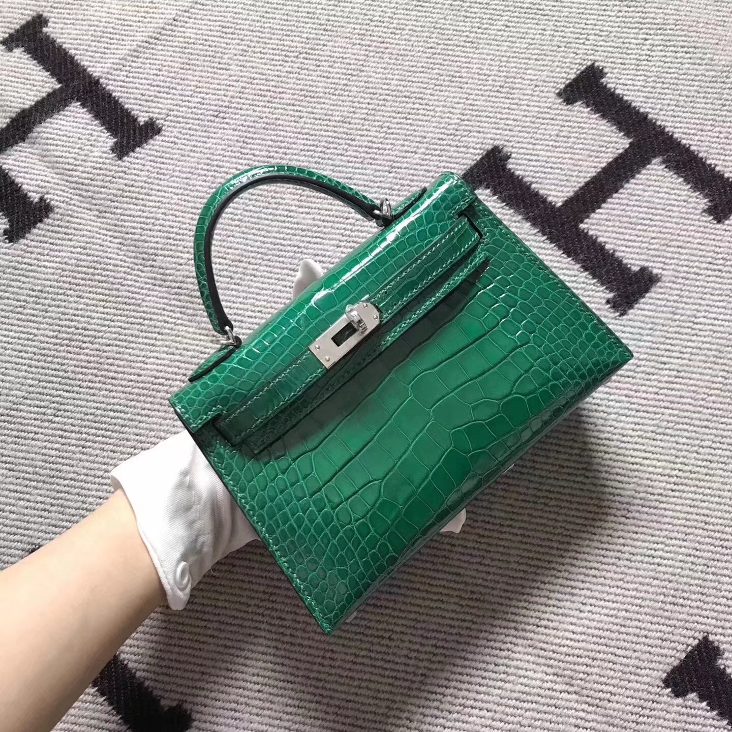 Fashion Hermes Vert Tipien Crocodile Shiny Leather Minikelly-2 Clutch Bag