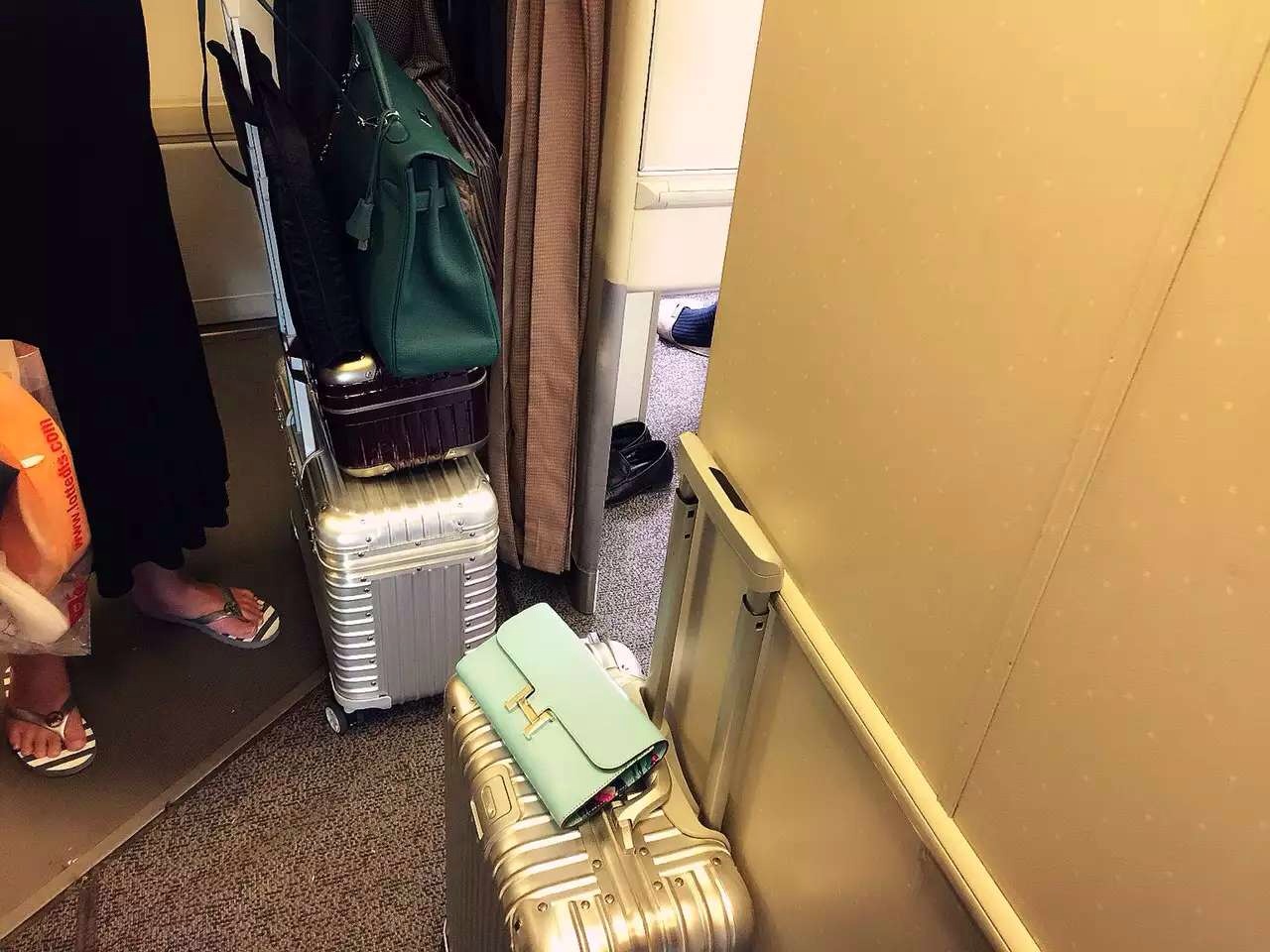 Hand Stitching Hermes 3P Lagon Blue Swift Leather Silk’in Constance Long Wallet21CM