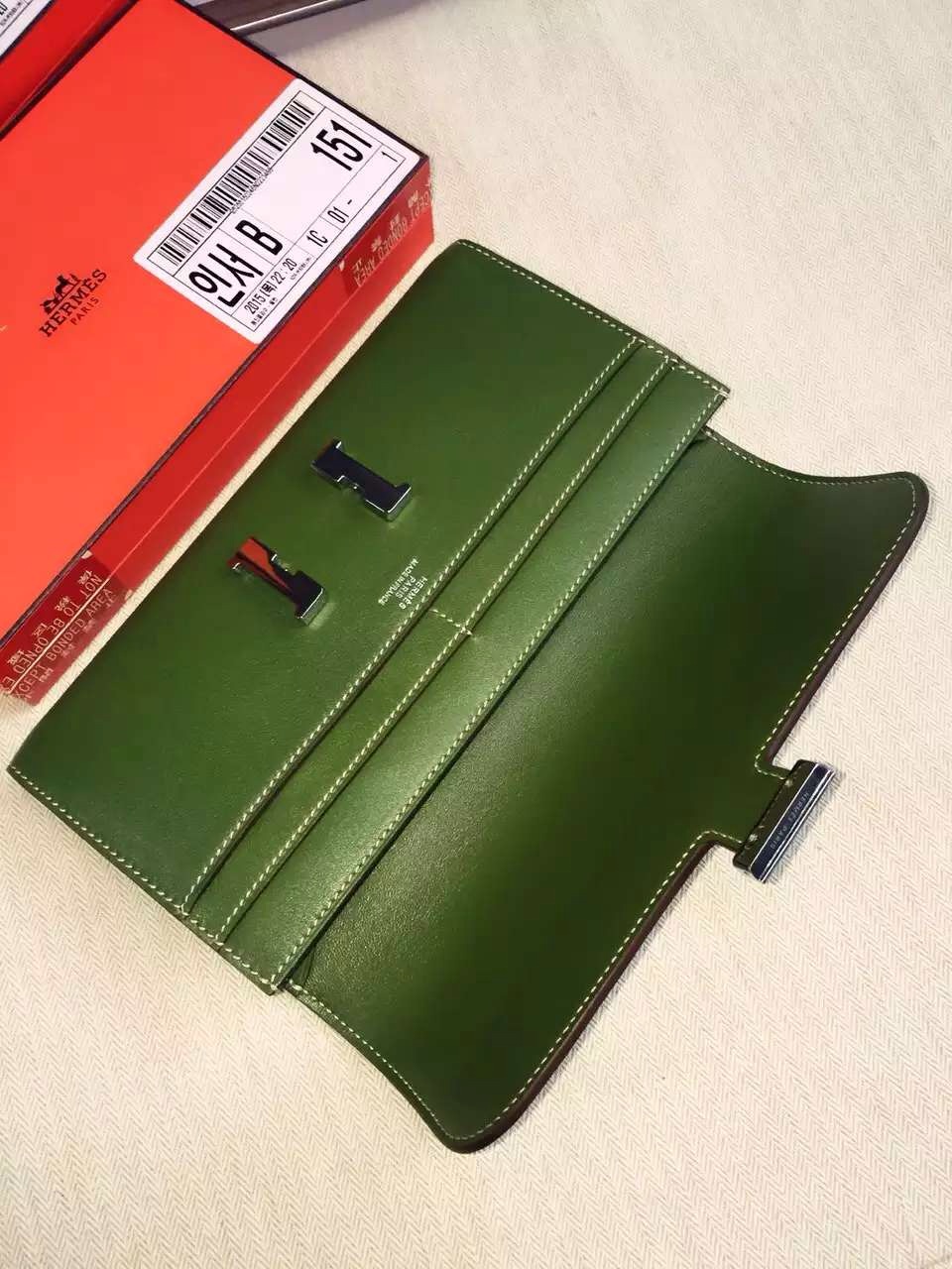 Cheap Hermes Swift Leather Constance Long Wallet Clutch Bag in V6 Olive Green 21CM