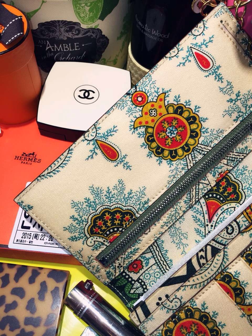 Cheap Hermes Silk&#8217;in Bean Wallet Swift leather V6 Olive Green 19CM