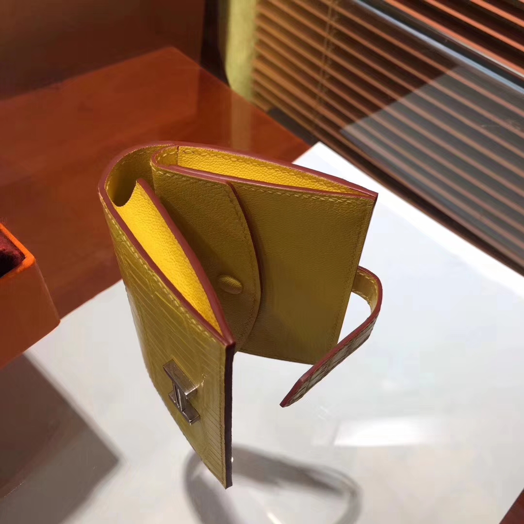 Pretty Hermes Yellow Crocodile Matt Leather H Buckle Bearn Wallet Purse