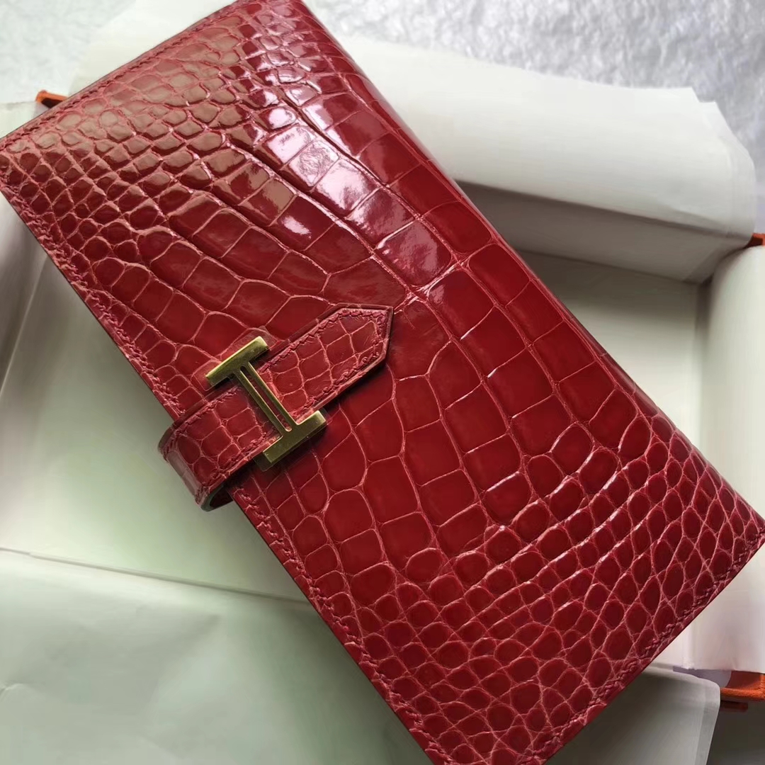 Elegant Hermes A5 Bougainvillier Red Shiny Crocodile Leather Bean Long Wallet
