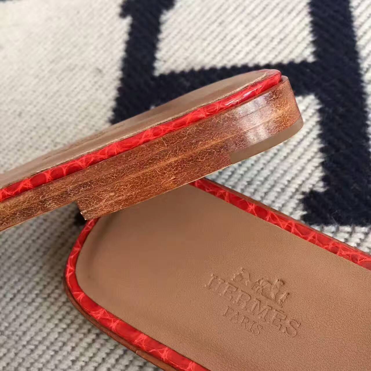 On Sale Hermes CK95 Braise Crocodile Leather Women&#8217;s Sandals Size38