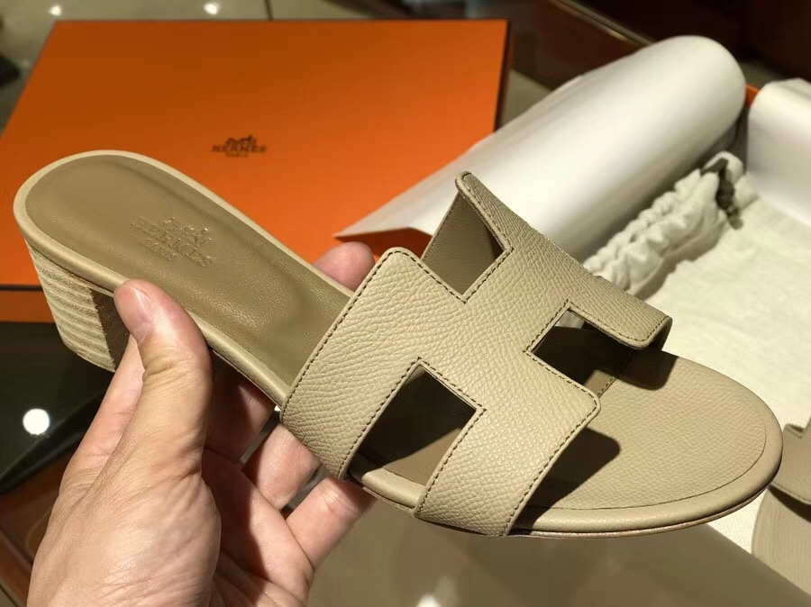 Wholesale Hermes Classic Middle Heel Sandals in Trench Grey Size35-41