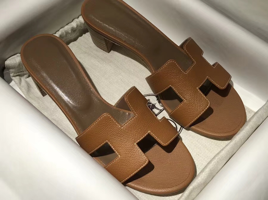 Elegant Hermes Brown Calf Leather Women&#8217;s Middle Heel Sandals Shoes Size35-41