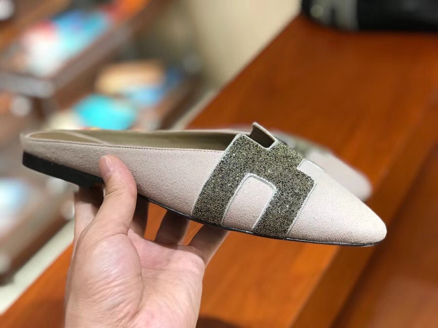 New Arrival Hermes H Cutting Crystal Chamois Leather Flat Shoes Slippers in Pink