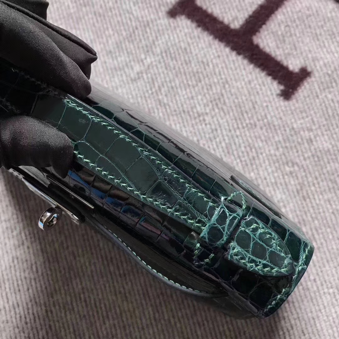 Luxury Hermes Vert Fonce Crocodile Shiny Leather Minikelly Pochette 22CM