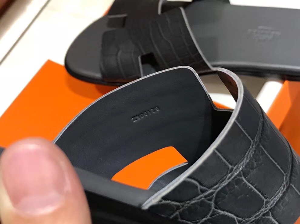 Discount Hermes Matt Crocodile Leather Men’s Sandals in Graphite Grey Size39-44