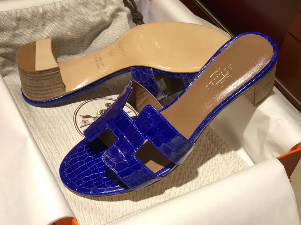Luxury Hermes Shiny Crocodile Middle Heel Women&#8217;s Sandals in Blue Electric 35-41