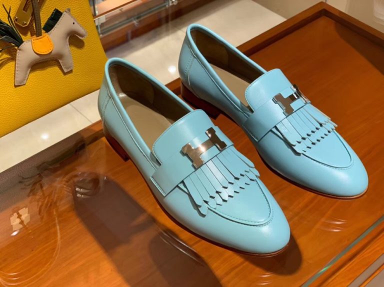 Hermes  20 18 Autumn H Hardware Chevre Leather Flat Shoes in Blue Attol